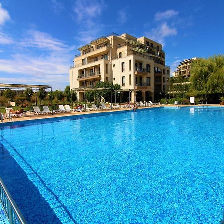 Sorrento - Menada Apartments Sveti Vlas Exterior foto