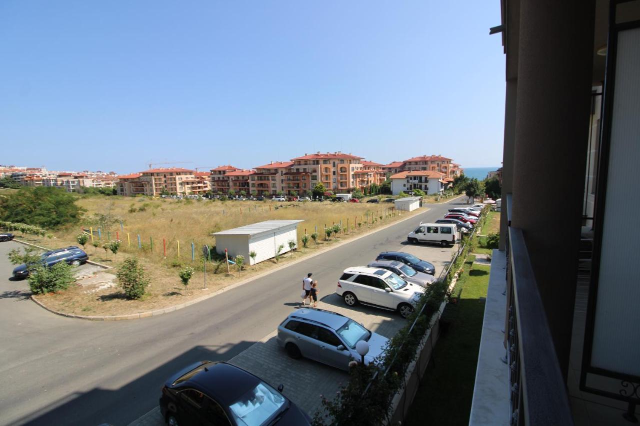 Sorrento - Menada Apartments Sveti Vlas Exterior foto